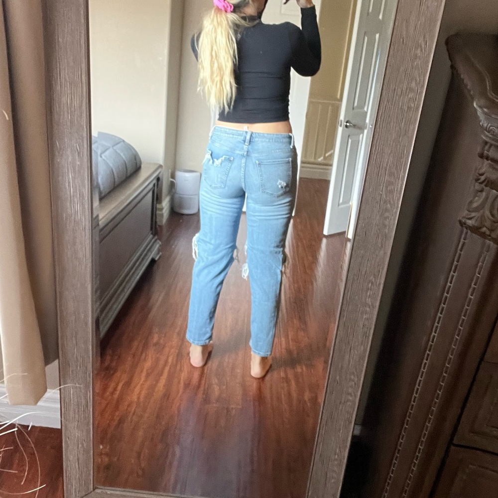 Jeans - Picture 2 of 4